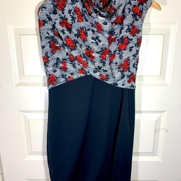 Stork & Babe XS Sleeveless Tunic Black Red Roses White Flowy Midi Dress - Picture 7 of 12